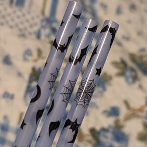 Bats & Spiderwebs Reusable Straw Set New!